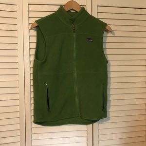 Patagonia green fleece vest